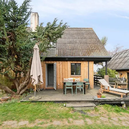 Renovated Family In Listed - Close To Sea Holiday home Svaneke