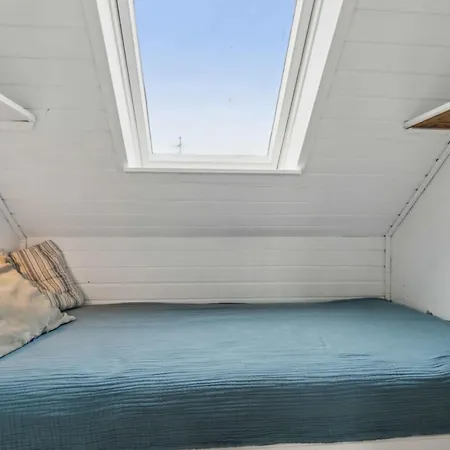 Renovated Family In Listed - Close To Sea Holiday home