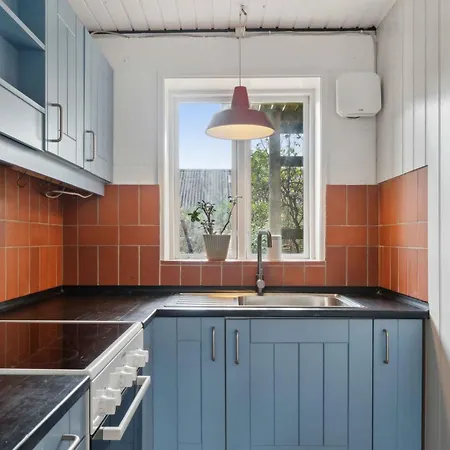 Renovated Family In Listed - Close To Sea Holiday home
