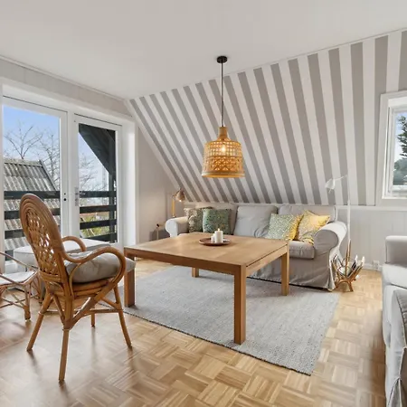Renovated Family In Listed - Close To Sea Feriehus *