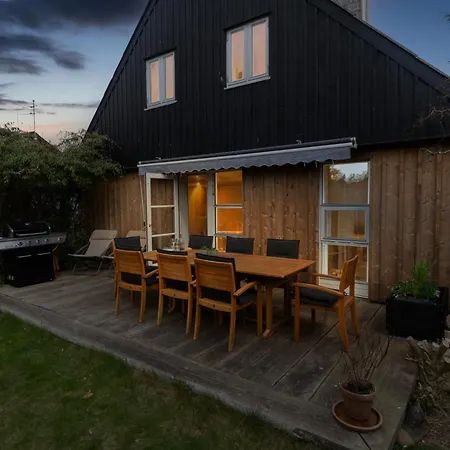 Feriehus Renovated Family In Listed - Close To Sea *